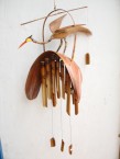 carillon avec un oiseau mobile avec 12 bâtons en bambou
