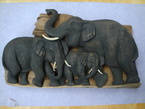 famille des éléphants paneau vue de côté